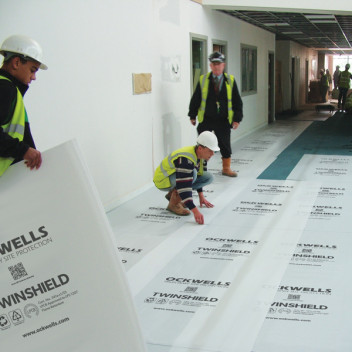 TwinShield FR LPS1207 4mm x 1200mm x 2400mm (10)